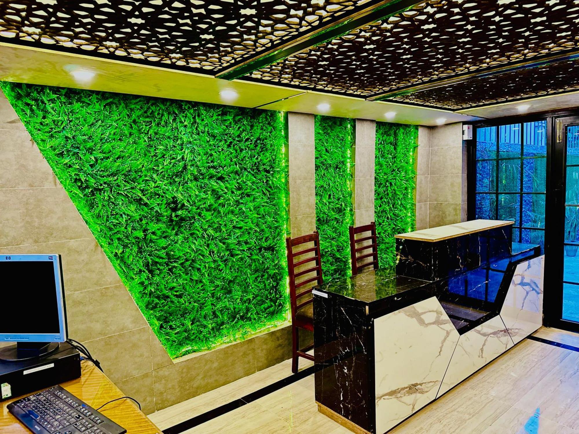 Blue Moon Continental Hotel อิสลามาบัด ภายนอก รูปภาพ