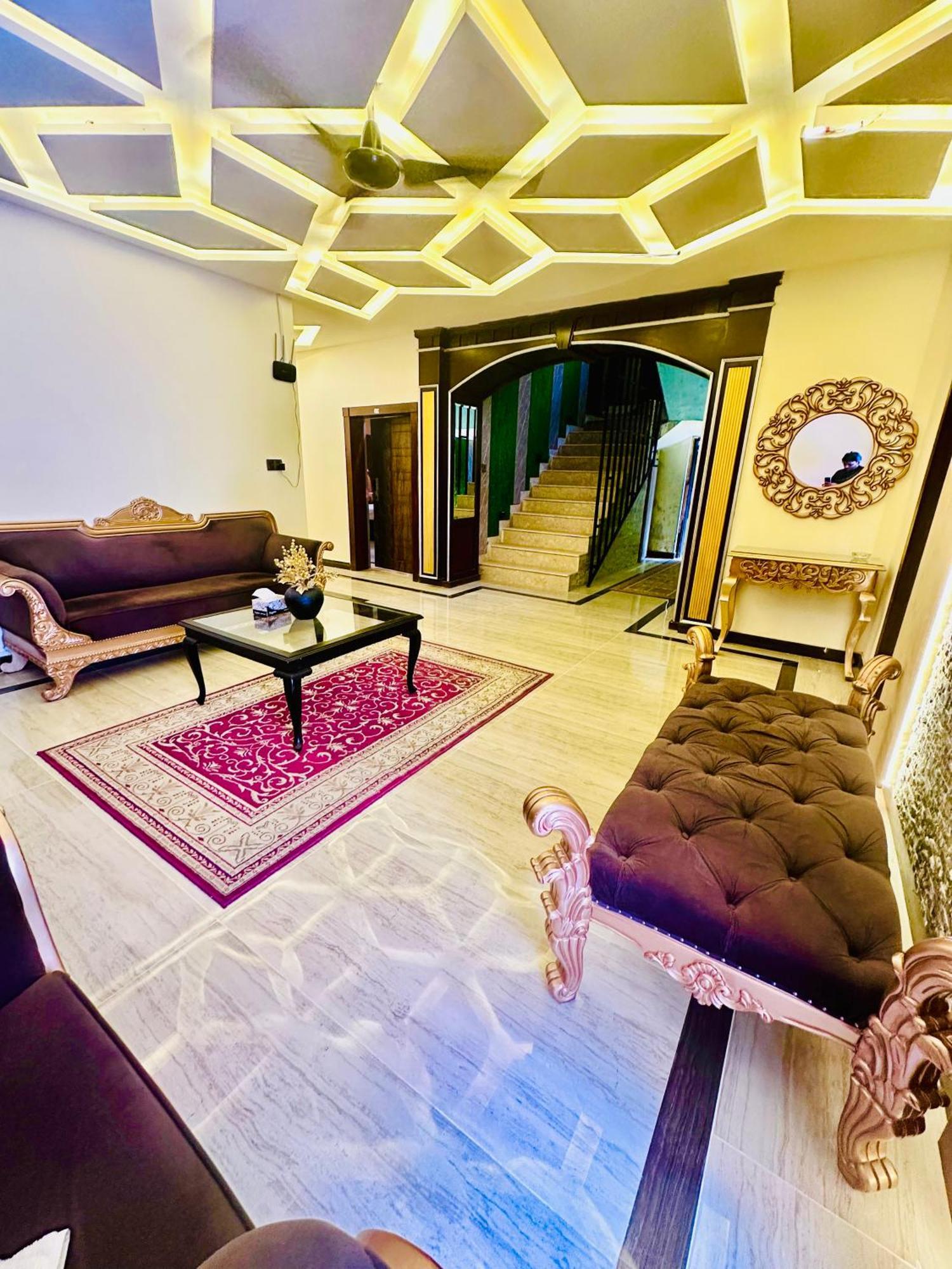 Blue Moon Continental Hotel อิสลามาบัด ภายนอก รูปภาพ